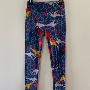 🦒Awesome Giraffe One-size LuLaRoe leggings